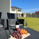 Kolejowa 28 * Ustronie Morskie