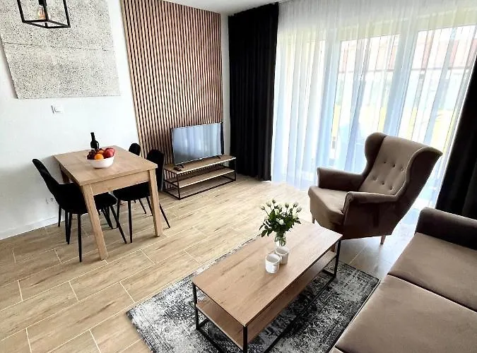 Kolejowa 28 Apartment *